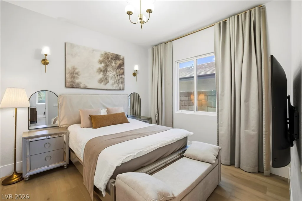 11162 Concord Valley, Las Vegas, NV 89135