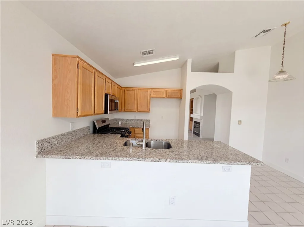 6547 Grand Oaks, Las Vegas, NV 89156