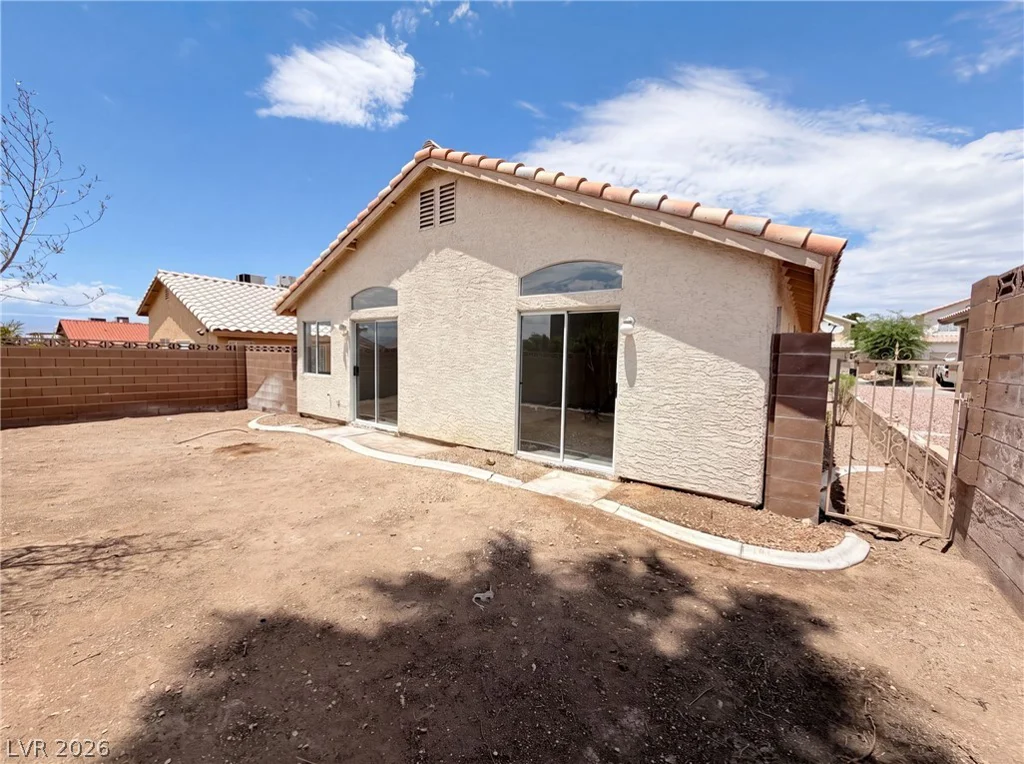 6547 Grand Oaks, Las Vegas, NV 89156