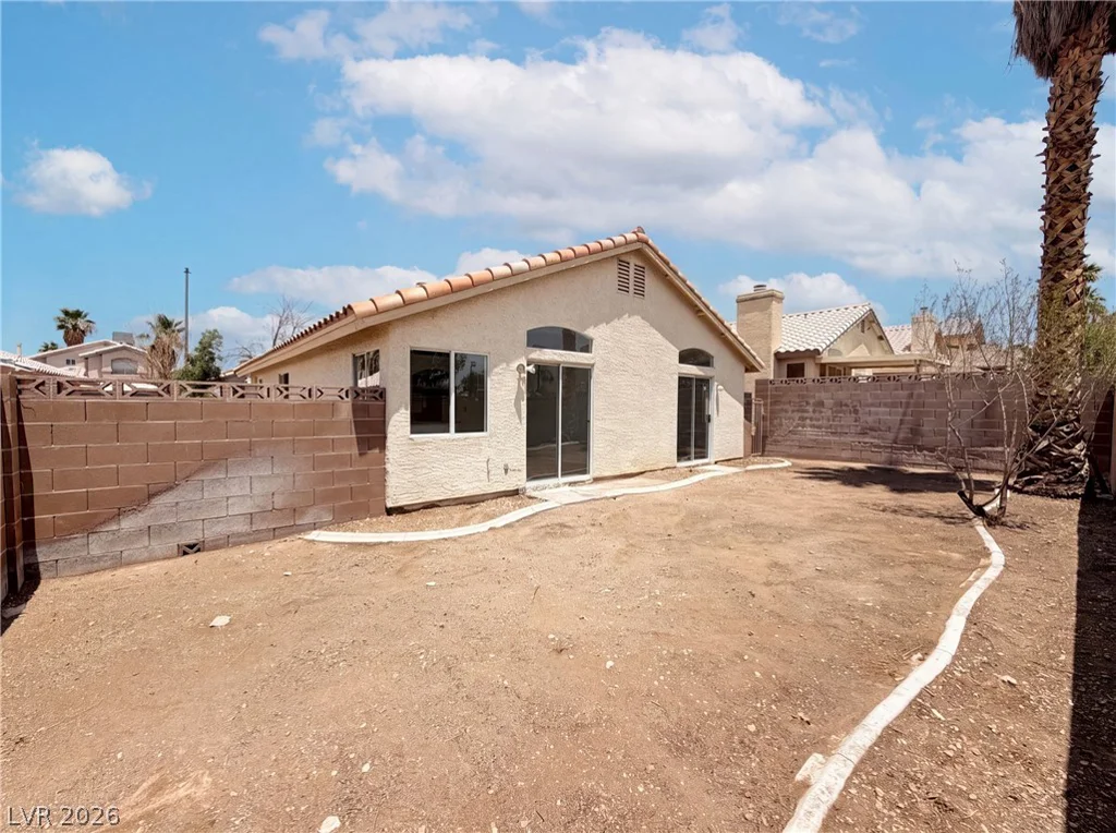 6547 Grand Oaks, Las Vegas, NV 89156
