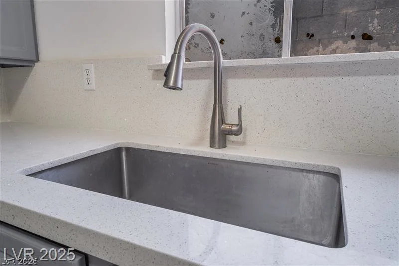 5317 Lytton, Las Vegas, NV 89146