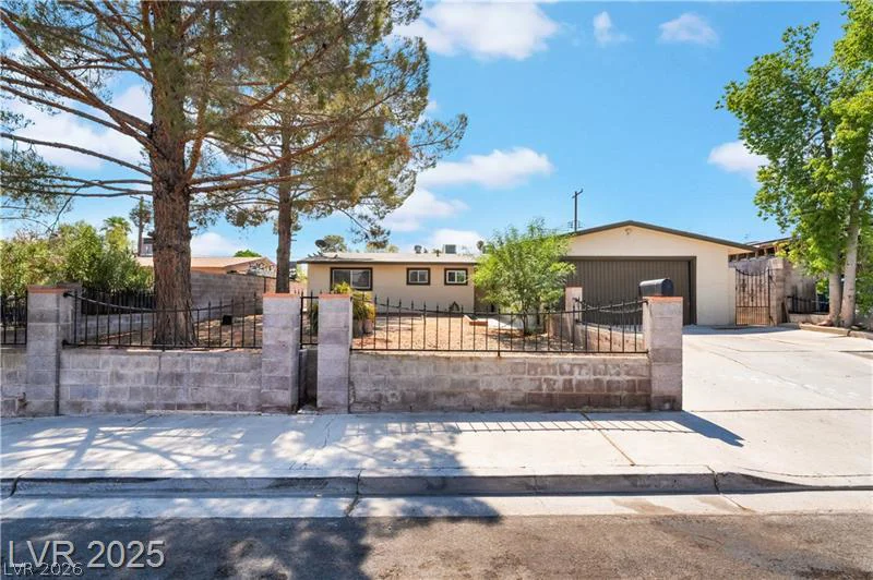 5317 Lytton, Las Vegas, NV 89146