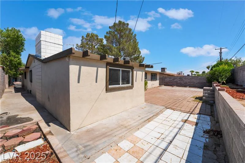 5317 Lytton, Las Vegas, NV 89146