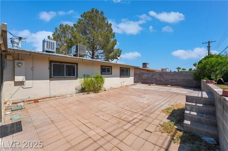 5317 Lytton, Las Vegas, NV 89146
