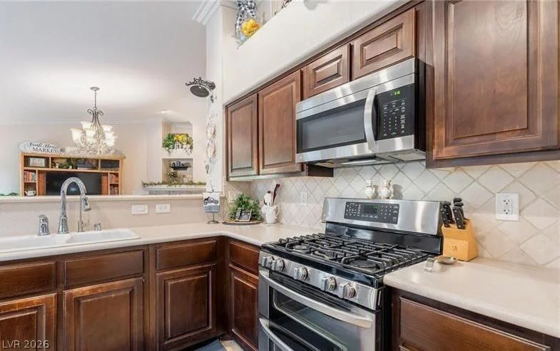 3512 Mastercraft, North Las Vegas, NV 89031