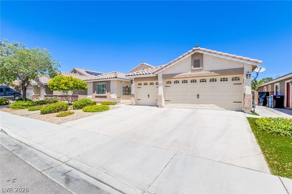 3512 Mastercraft, North Las Vegas, NV 89031
