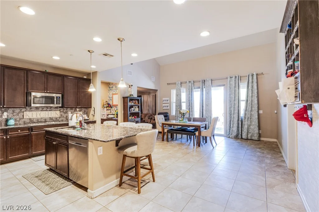 241 Desert Arroyo, Henderson, NV 89012