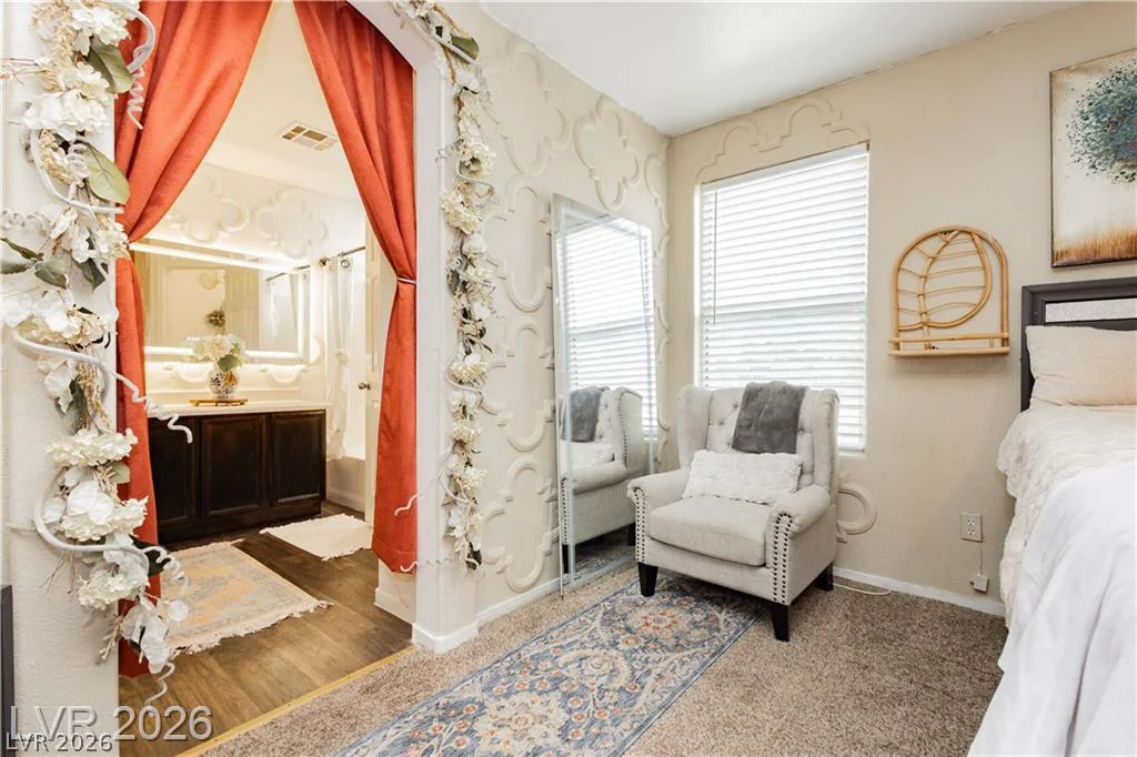 2054 Seattle Shore, Las Vegas, NV 89115