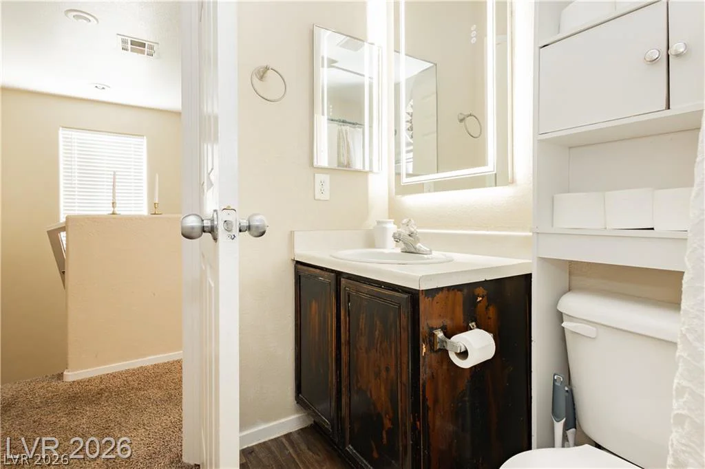 2054 Seattle Shore, Las Vegas, NV 89115