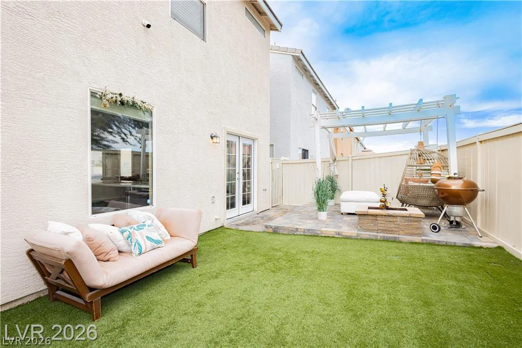 2054 Seattle Shore, Las Vegas, NV 89115