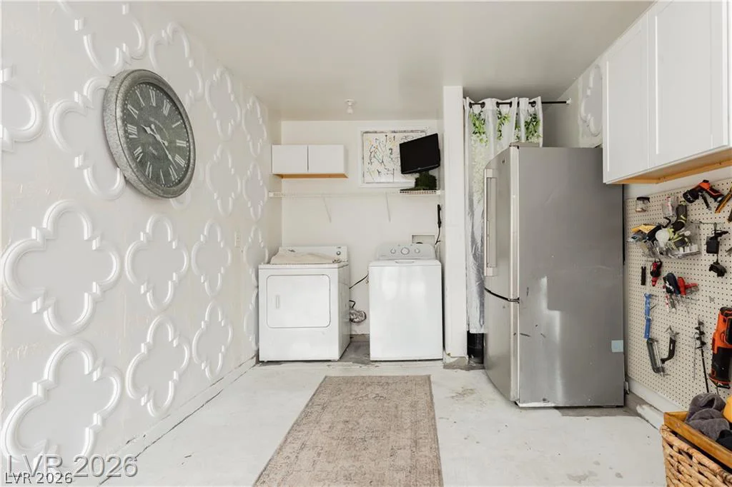2054 Seattle Shore, Las Vegas, NV 89115