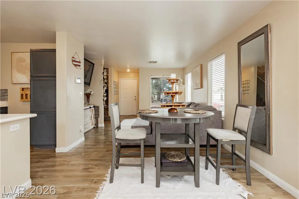 2054 Seattle Shore, Las Vegas, NV 89115