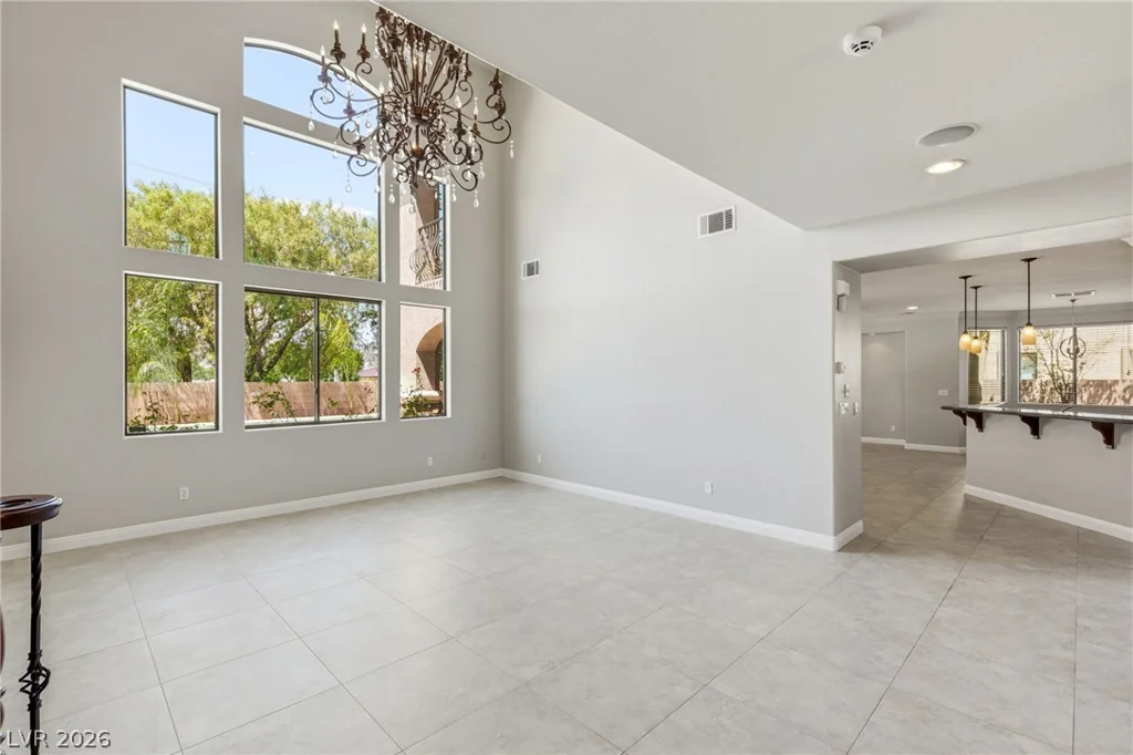 6644 Natalia, Las Vegas, NV 89130