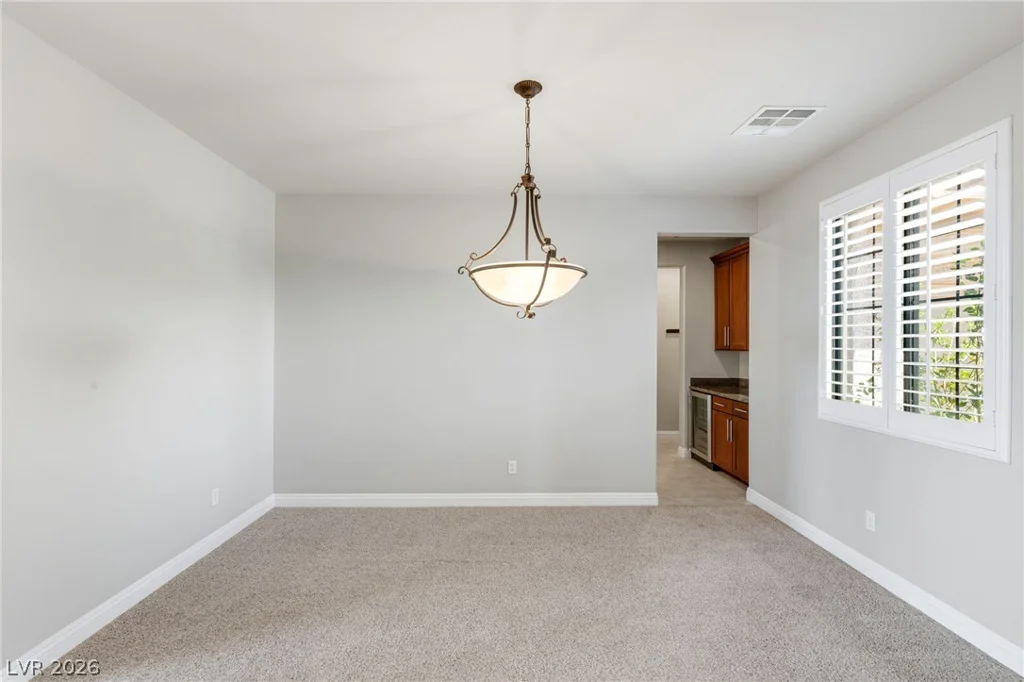 6644 Natalia, Las Vegas, NV 89130