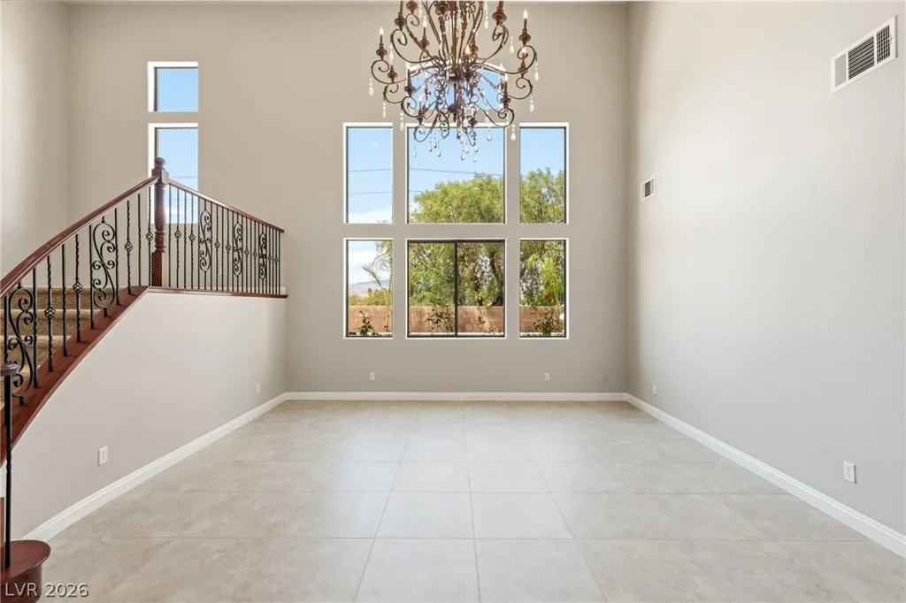 6644 Natalia, Las Vegas, NV 89130