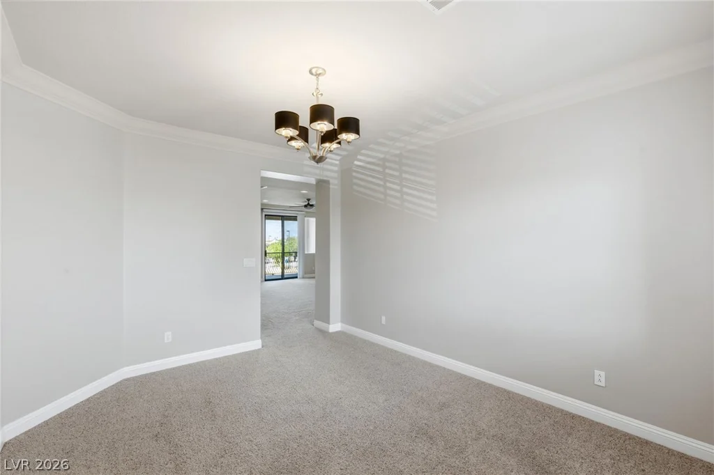 6644 Natalia, Las Vegas, NV 89130