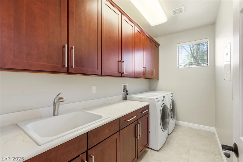 6644 Natalia, Las Vegas, NV 89130