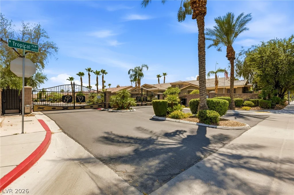 6644 Natalia, Las Vegas, NV 89130