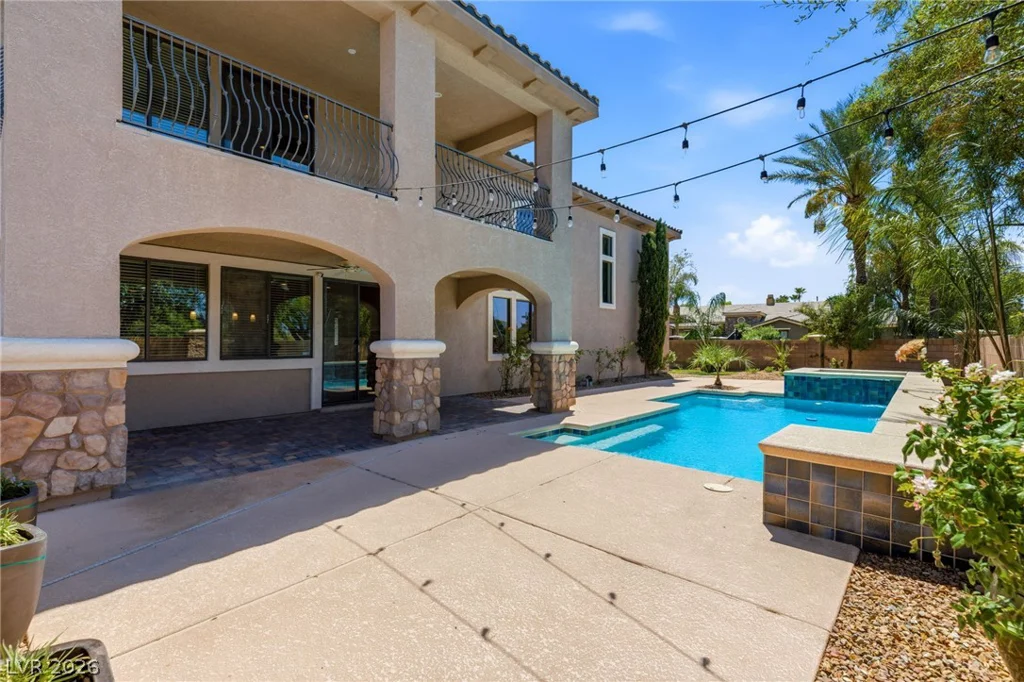 6644 Natalia, Las Vegas, NV 89130
