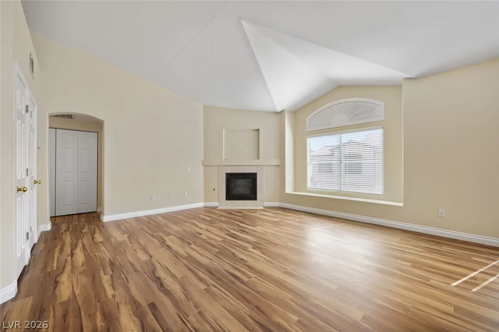 4941 Black Bear, Las Vegas, NV 89149