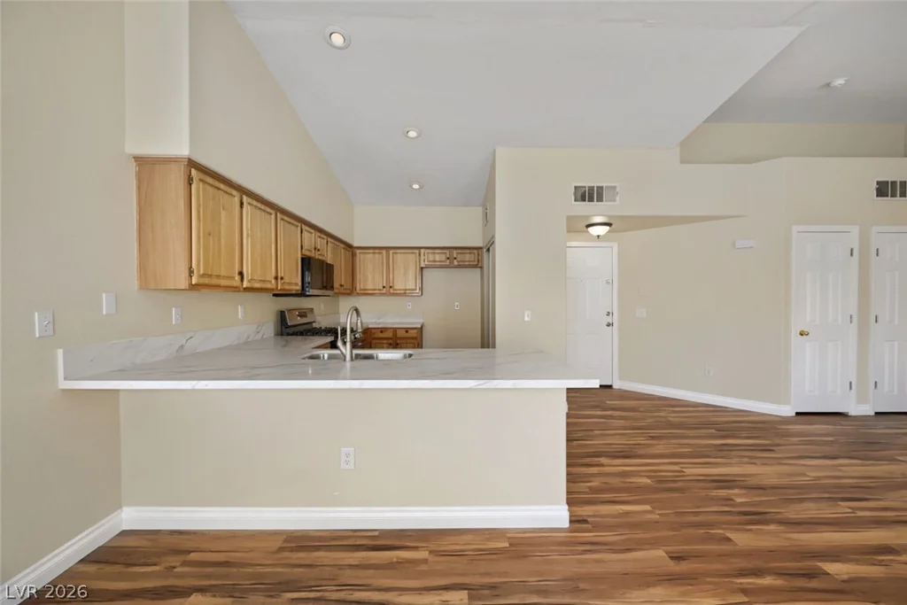 4941 Black Bear, Las Vegas, NV 89149