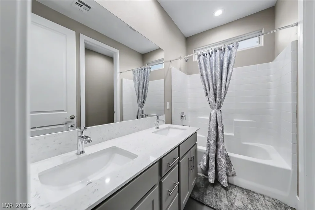 37 Via Verso Lago, Henderson, NV 89011