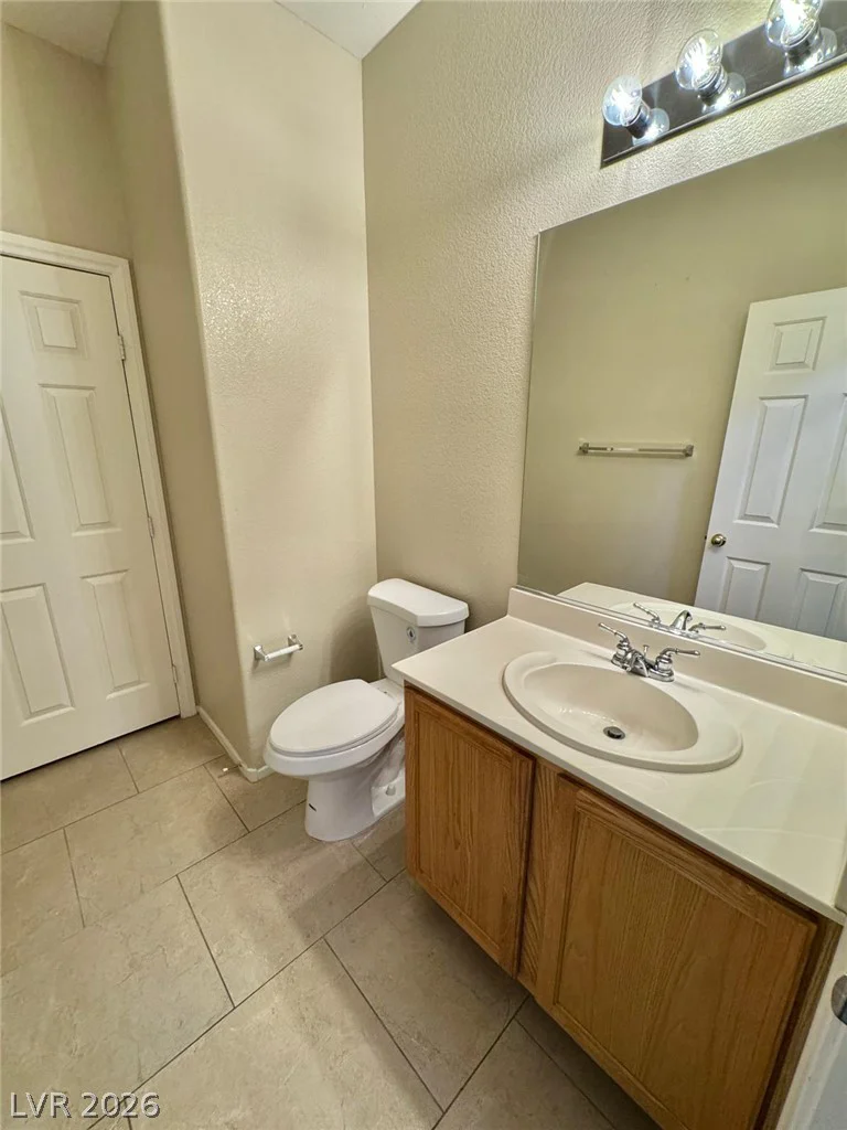 3841 Carisbrook, North Las Vegas, NV 89081