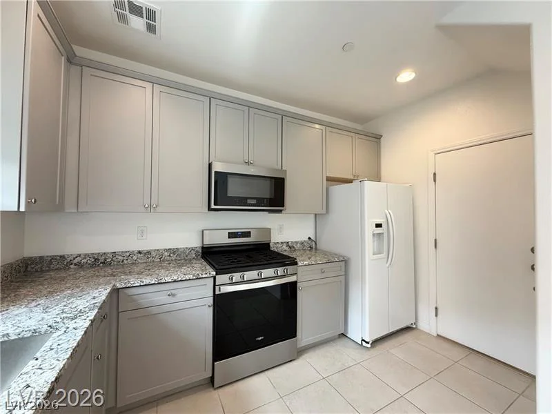 69 Ella Ashman, Henderson, NV 89011