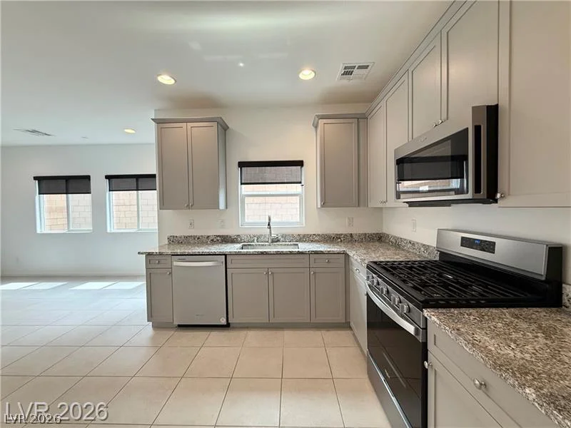 69 Ella Ashman, Henderson, NV 89011