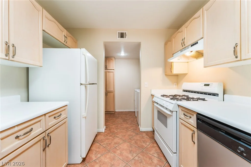 9648 Lame Horse, Las Vegas, NV 89123