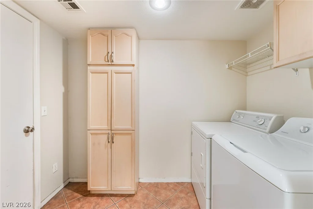 9648 Lame Horse, Las Vegas, NV 89123