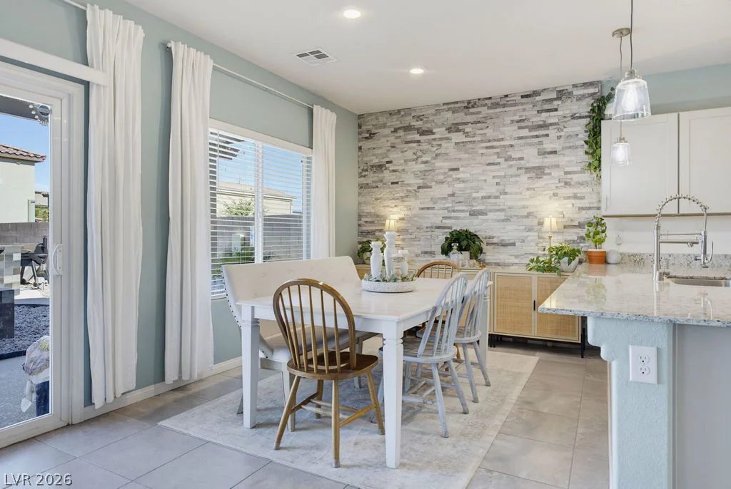 7314 Glimmer Point, North Las Vegas, NV 89084
