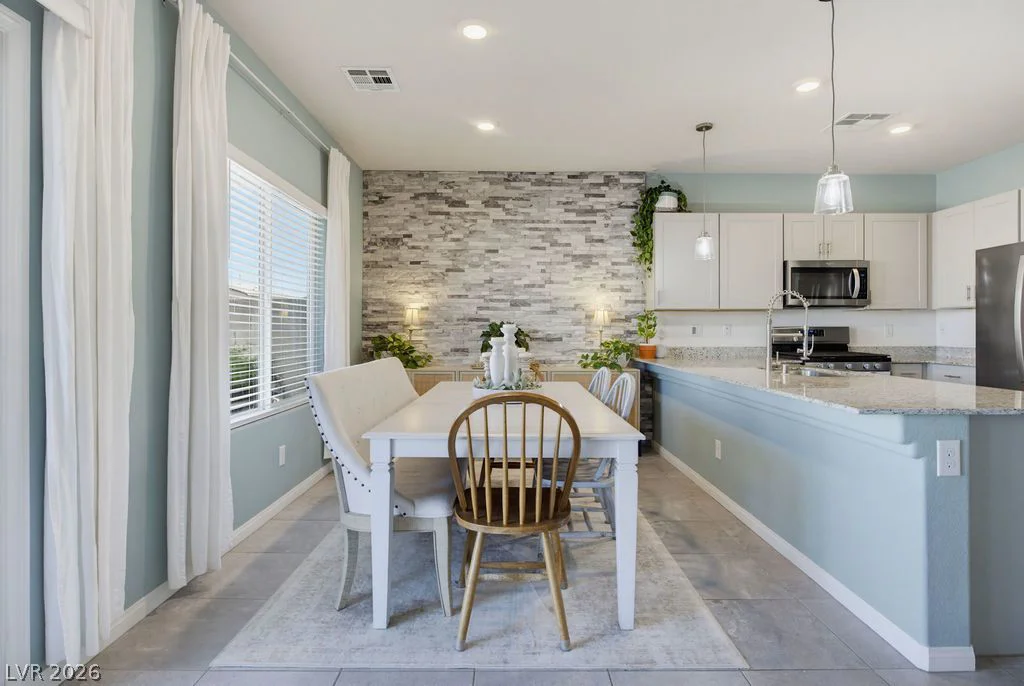 7314 Glimmer Point, North Las Vegas, NV 89084