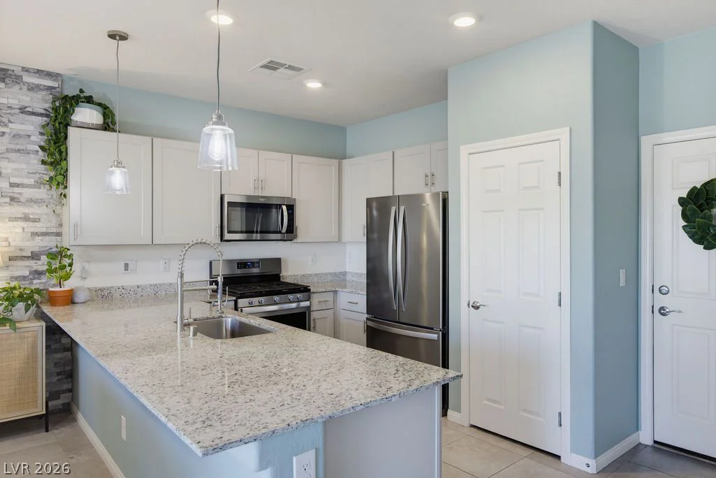 7314 Glimmer Point, North Las Vegas, NV 89084