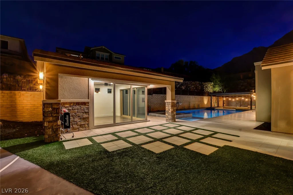3071 Conservation, Las Vegas, NV 89138