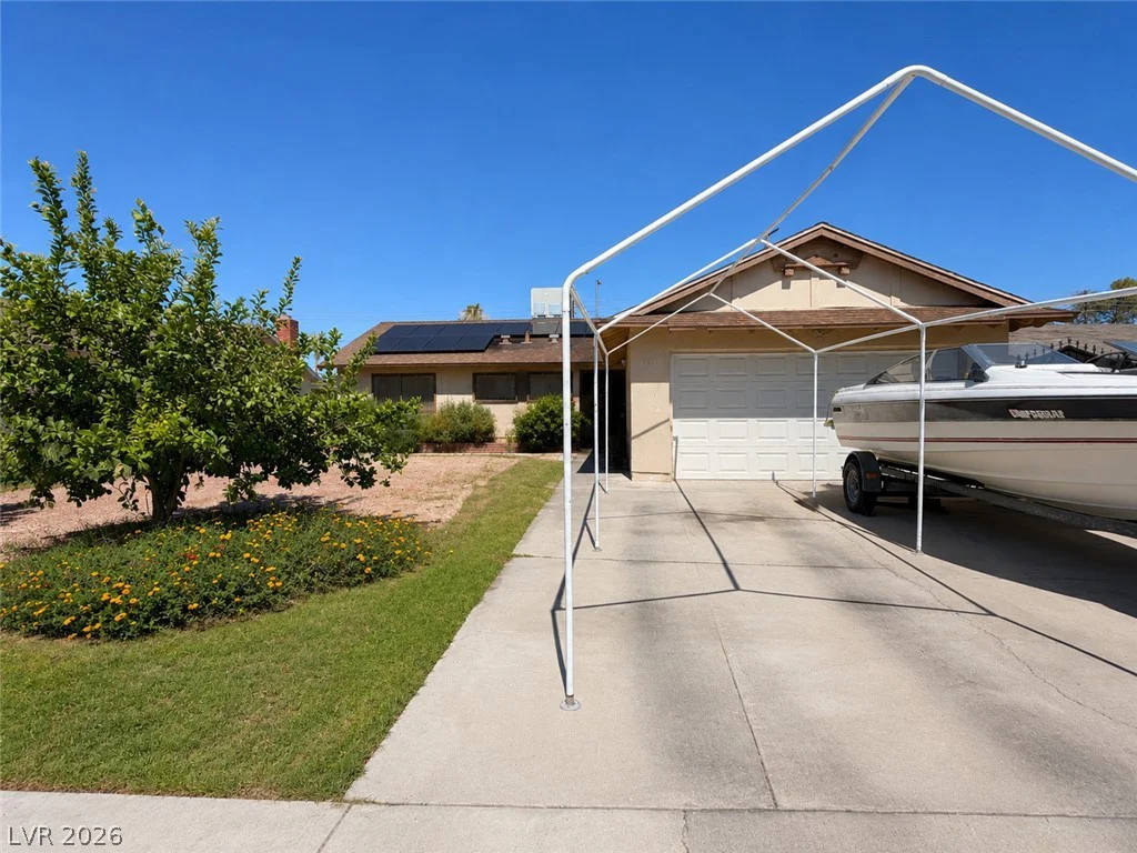 2105 El Greco, Las Vegas, NV 89102