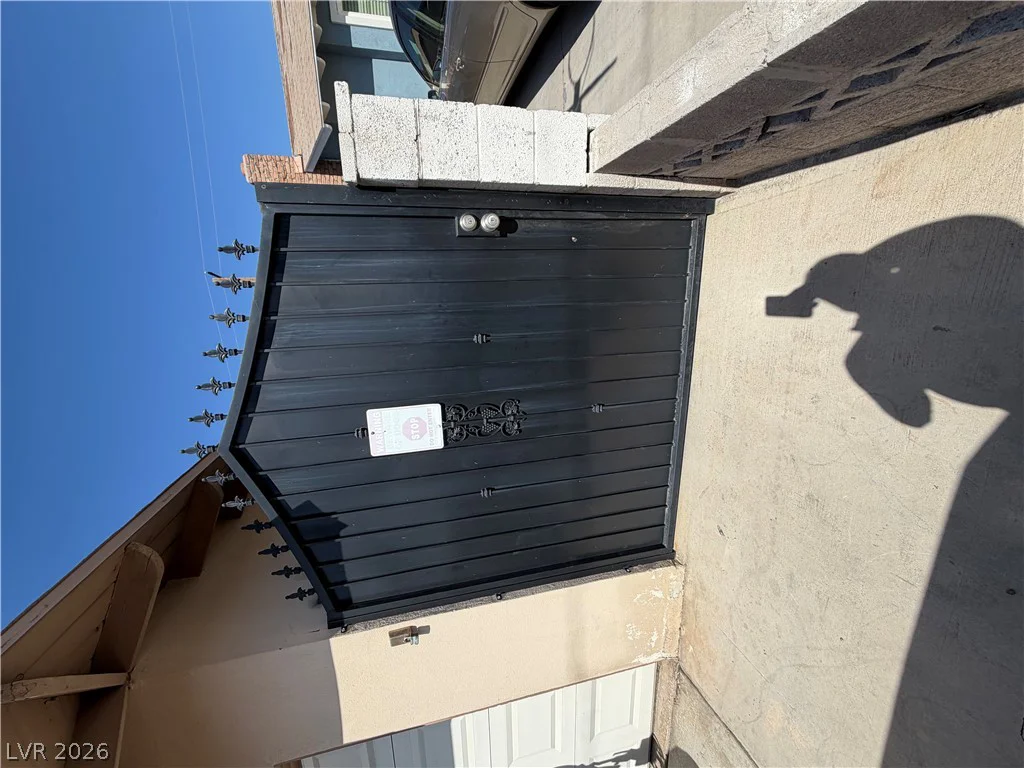 2105 El Greco, Las Vegas, NV 89102