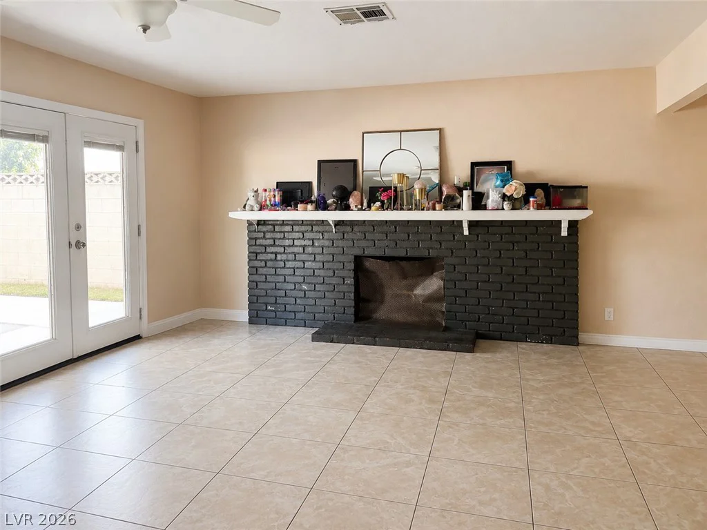 2105 El Greco, Las Vegas, NV 89102