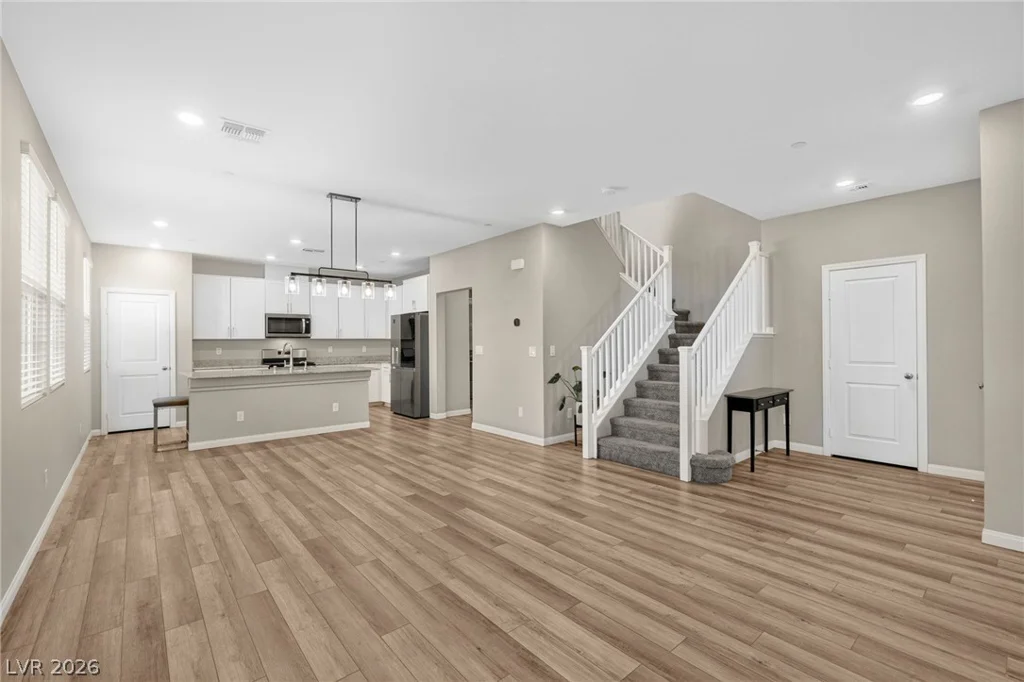 2435 Bellinzona, Henderson, NV 89044