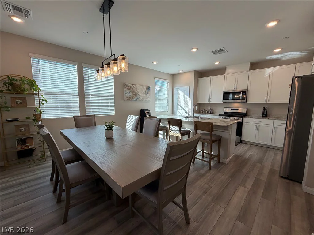 2435 Bellinzona, Henderson, NV 89044