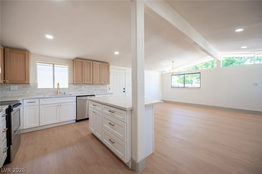 5317 Evergreen, Las Vegas, NV 89107