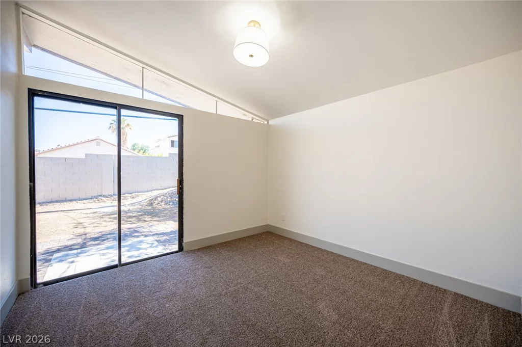 5317 Evergreen, Las Vegas, NV 89107