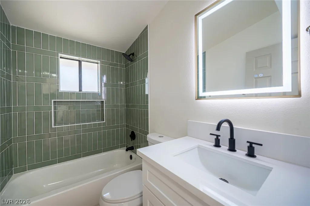 5317 Evergreen, Las Vegas, NV 89107