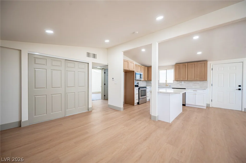 5317 Evergreen, Las Vegas, NV 89107