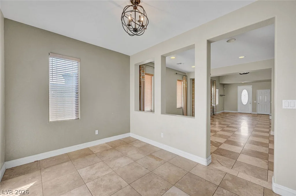 3556 Tundra Swan, Las Vegas, NV 89122