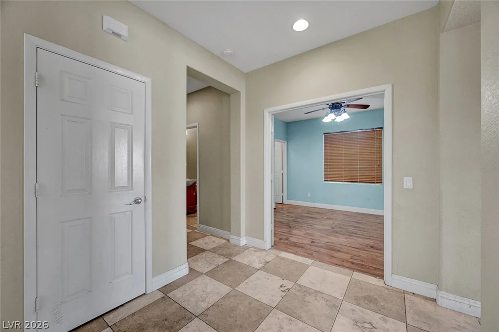3556 Tundra Swan, Las Vegas, NV 89122