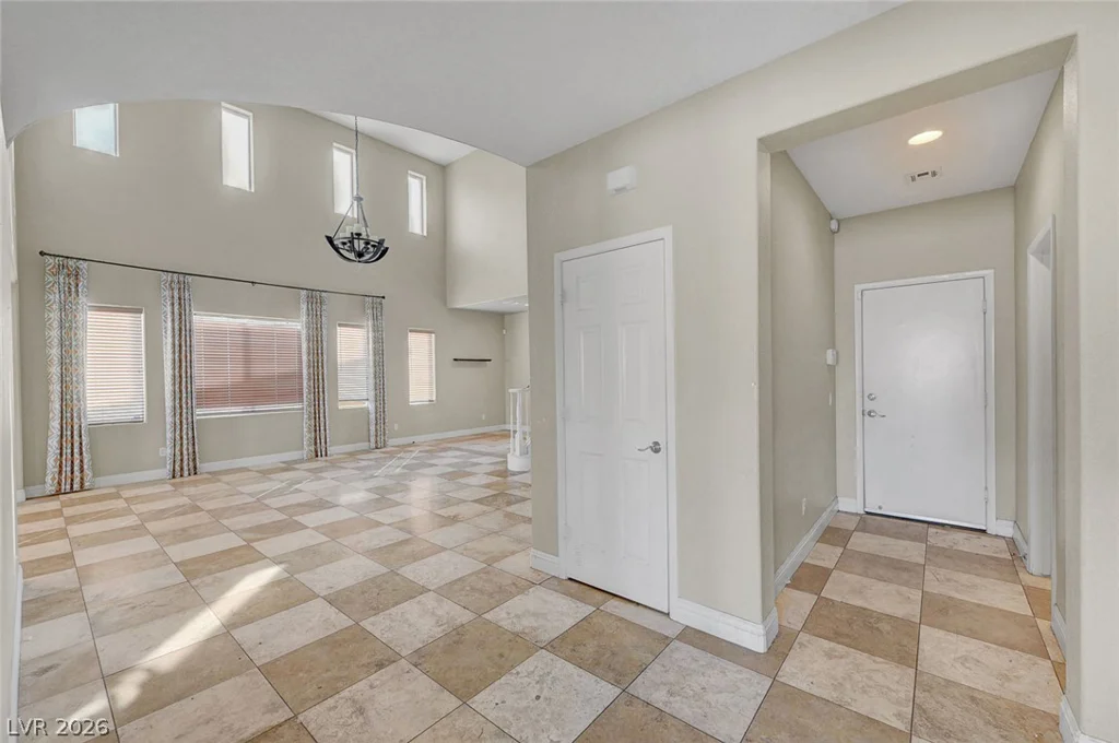 3556 Tundra Swan, Las Vegas, NV 89122
