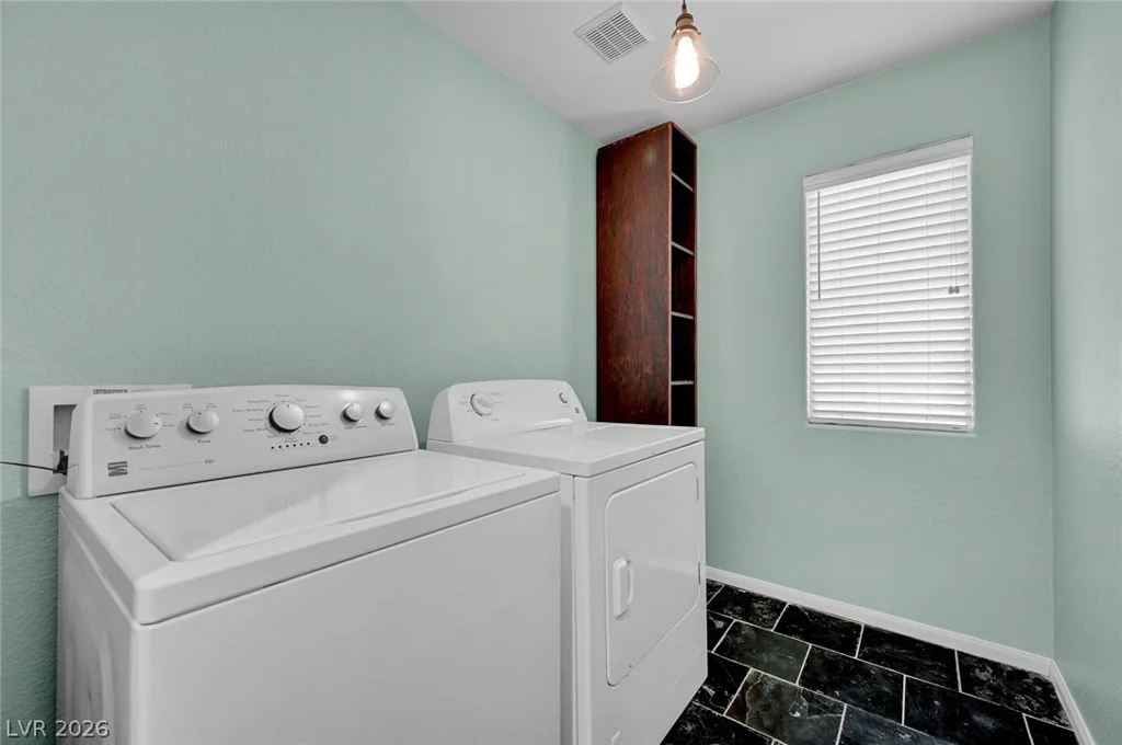 3556 Tundra Swan, Las Vegas, NV 89122