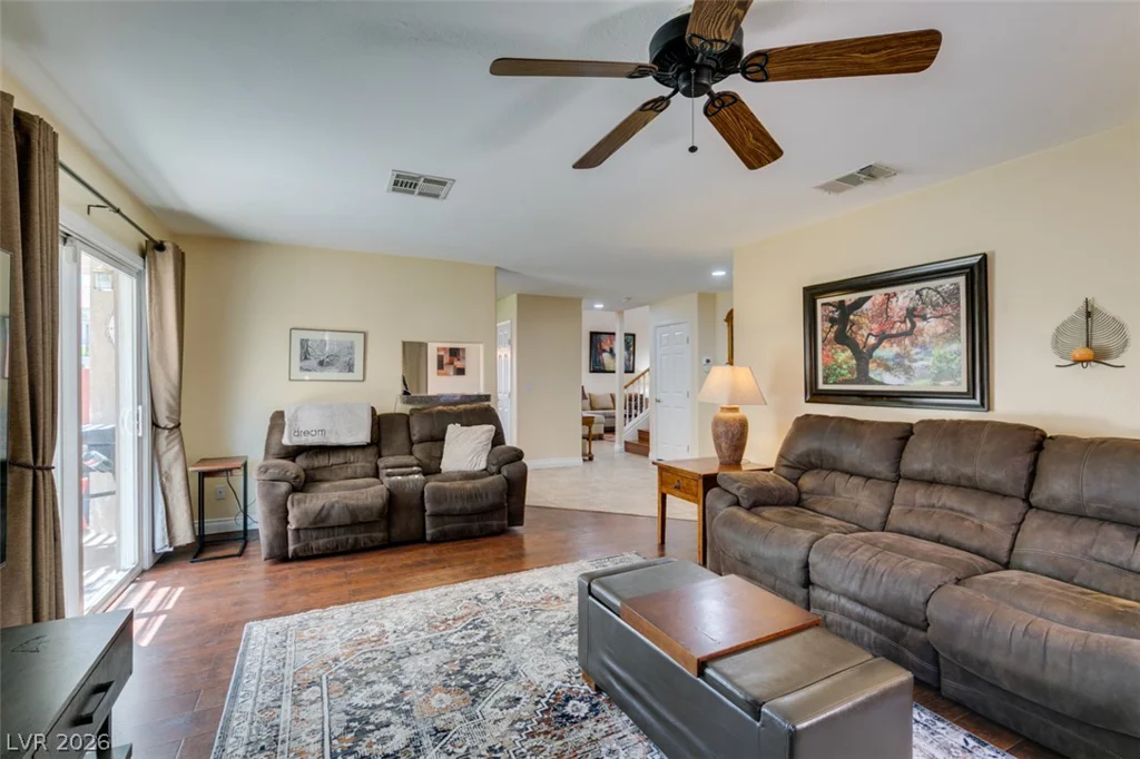 5492 Poker Face, Las Vegas, NV 89118