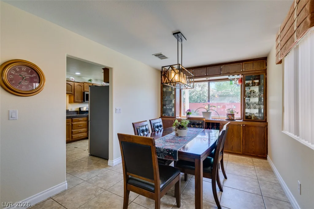5492 Poker Face, Las Vegas, NV 89118